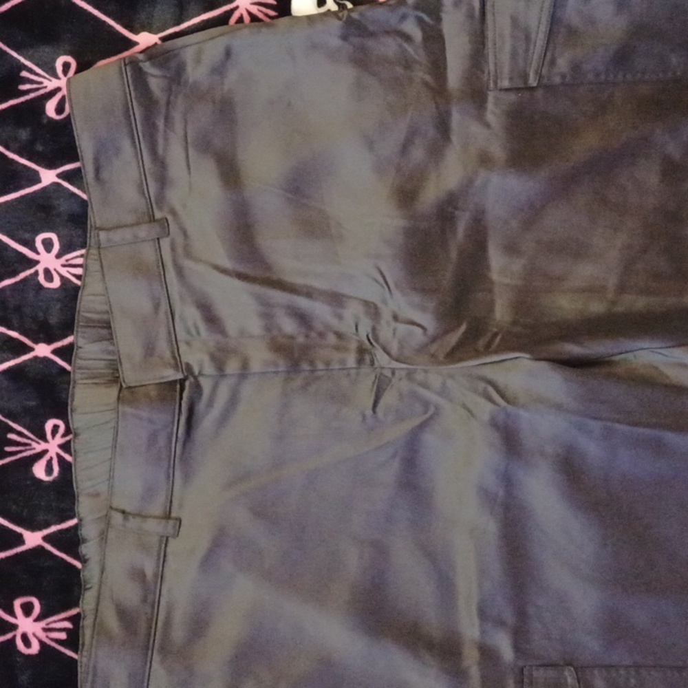 Torrid BLACK RELAXED TAPER SATIN HIGH RISE CARGO PANTS SZ 20